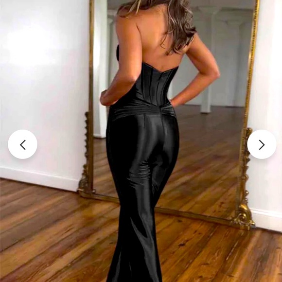 Twisted strapless cutout corset straight leg party jumpsuit, Blk in color - Picture 2 of 3